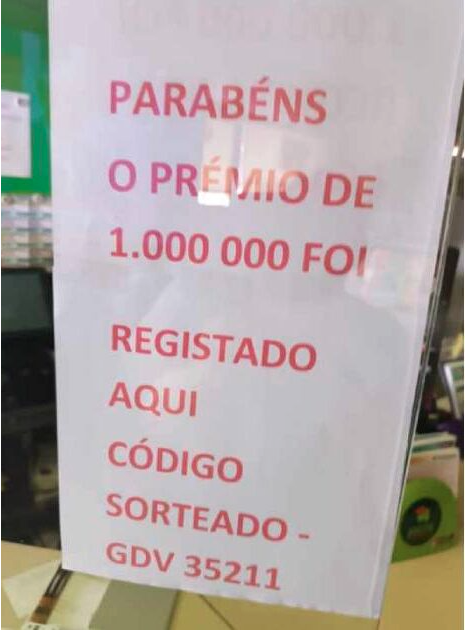 Notícia: prémio do Euromilhões registado no Café da Feira